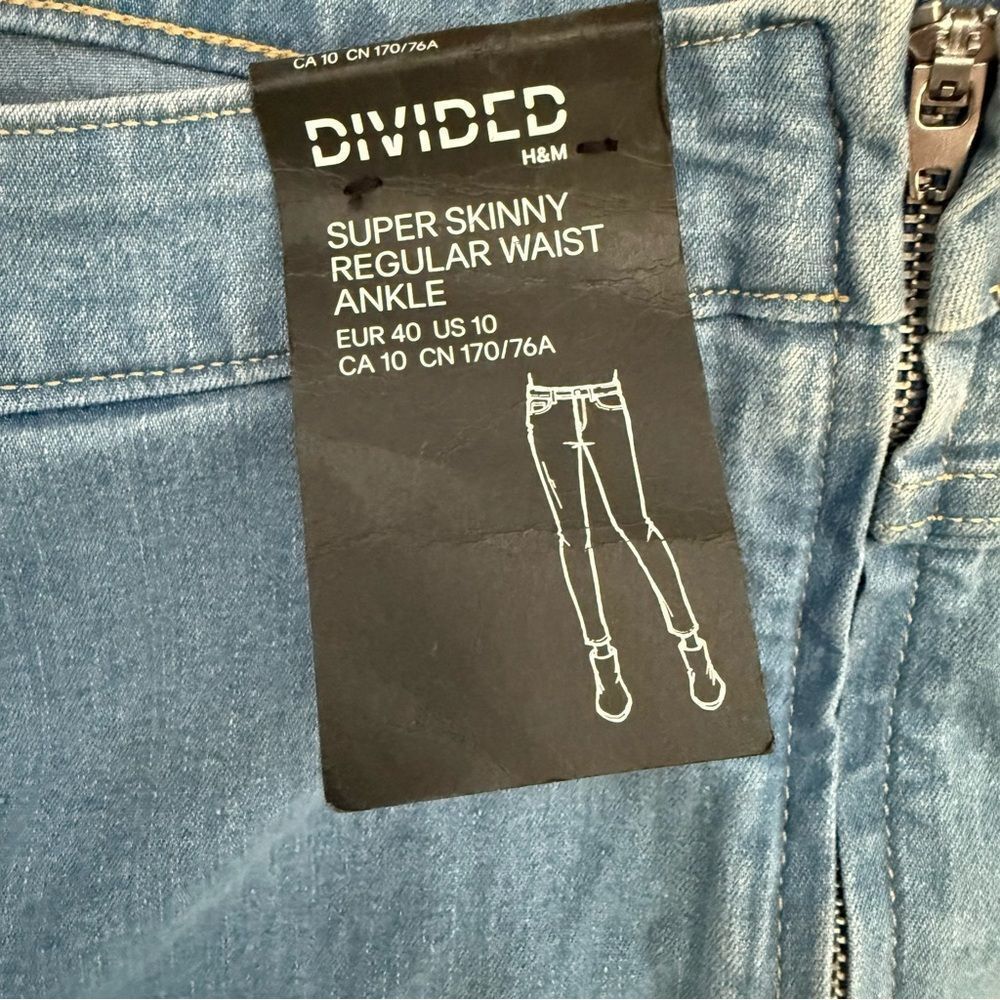Divided H & M Super Skinny Regular Waist Ankle Blue Skinny Jeans Modern Fit - Picture 3 of 10